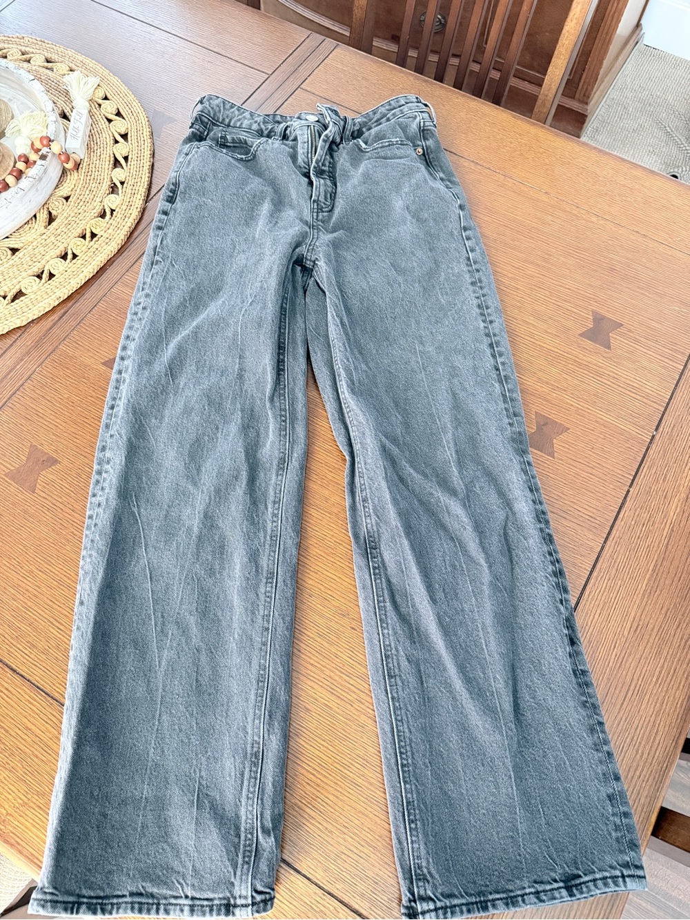Women's High-Rise Wide Leg Jeans - Washed Black- Old Navy 6 petite